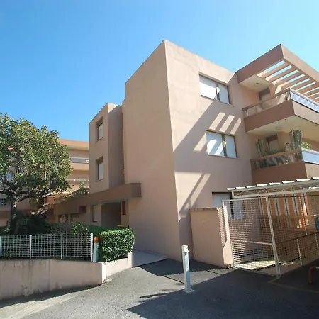 Moderne Avec Terrasse, Parking Et Wifi - Fr-1-196-178 * Menton