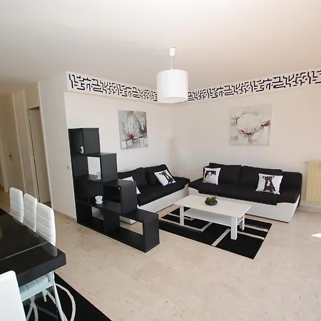 Moderne Avec Terrasse, Parking Et Wifi - Fr-1-196-178 * Menton
